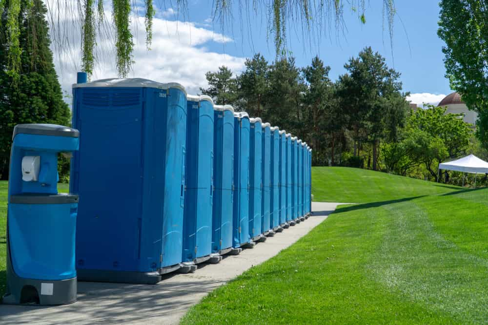 porta-poties-lined