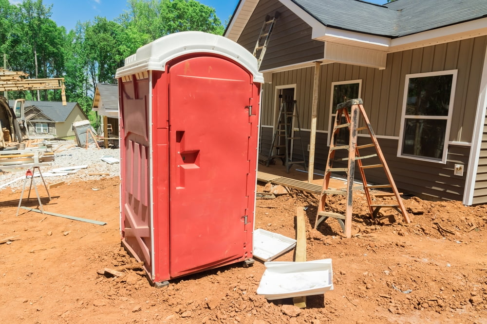 1 porta potty